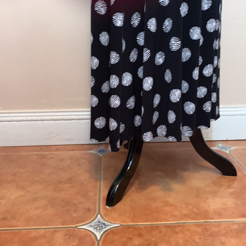 Chico’s Black With White Polka Dot Long Polyester Maxi Skirt - Picture 4 of 7